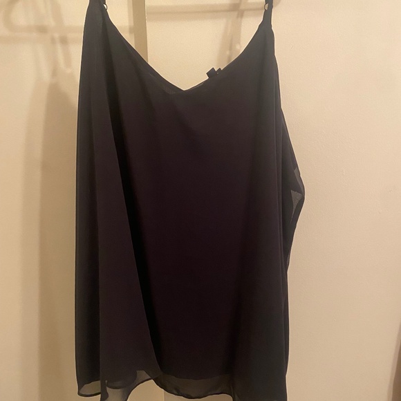 torrid Plus-Size Camisole, Black, Size 6X - Picture 1 of 2